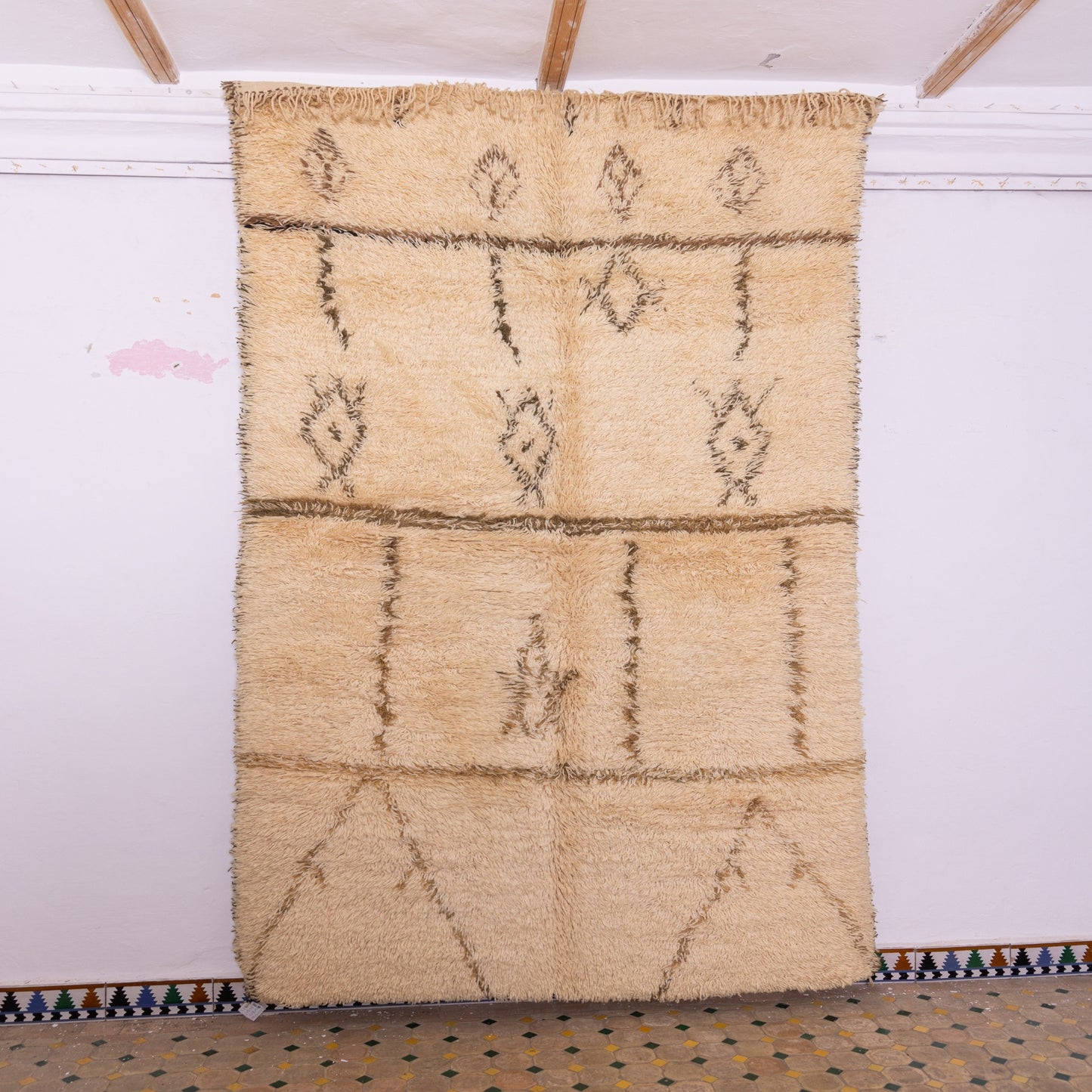 Handwoven Moroccan Beni Ourain Wool Rug – Authentic Berber Carpet ; 10,50 ft /  3,44 ft