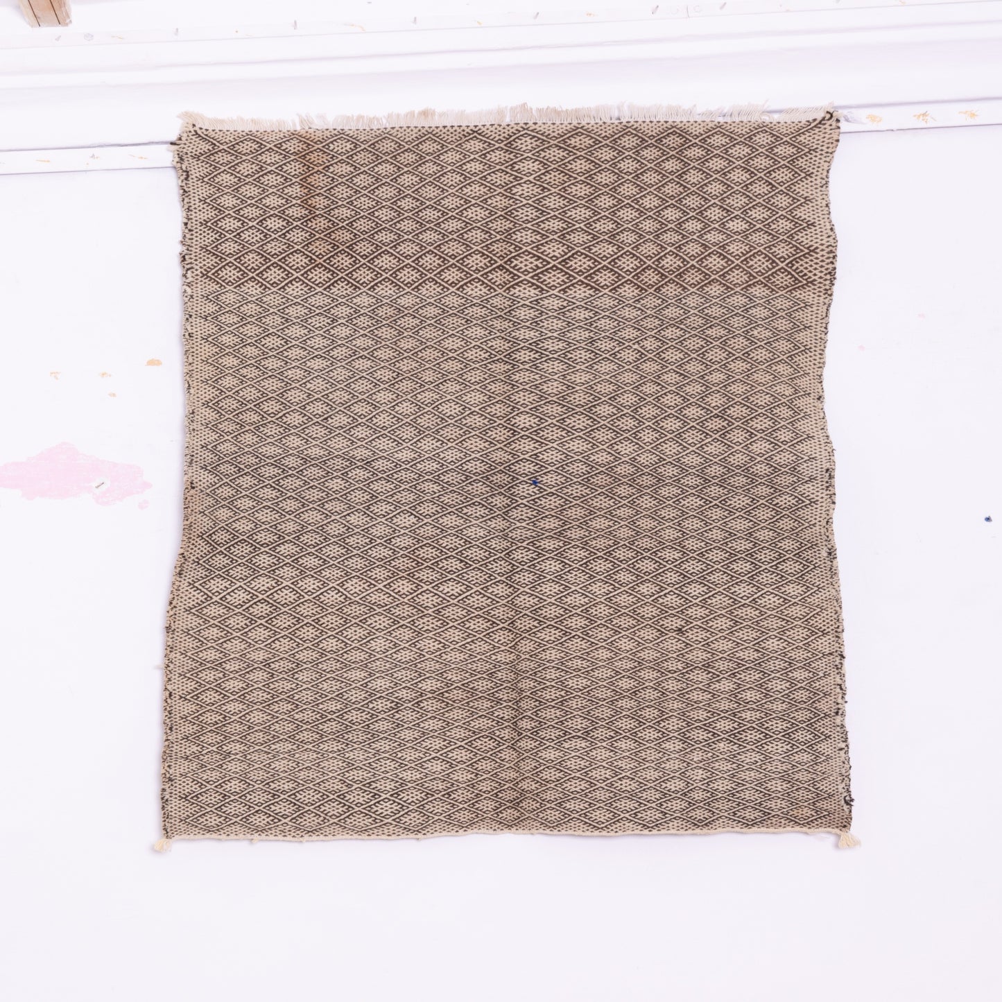 Handwoven Moroccan Akhnif Rug – Geometric Berber Diamond Weave ; 5,25 ft / 3,44 ft