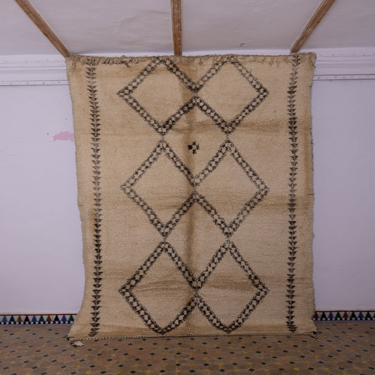 Vintage Beni Ourain Moroccan Rug - Handwoven Wool Berber Carpet with Geometric Diamonds