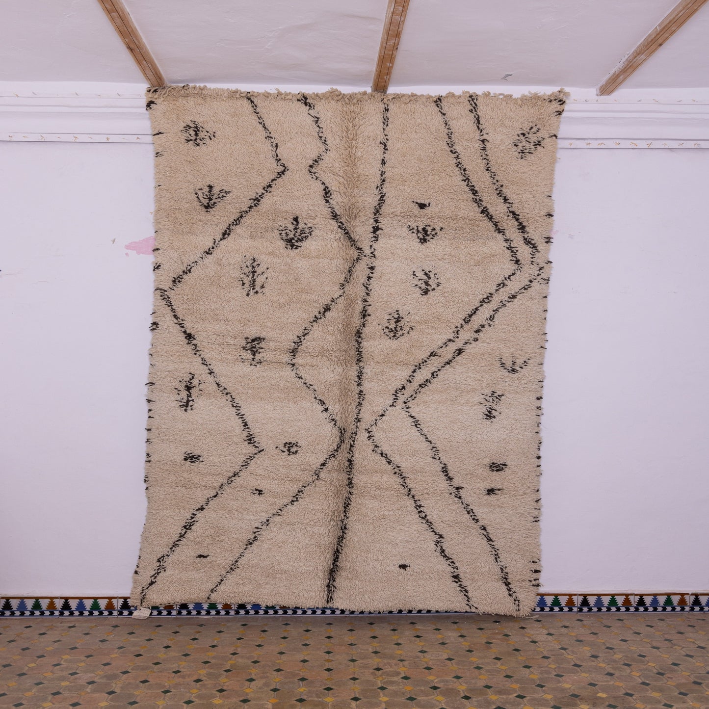 Handmade Beni Ourain Rug – Authentic Moroccan Wool Carpet – Geometric Berber Design – Minimalist & Boho Home Decor – Soft & Plush Area Rug ; 10,33 ft / 6,23 ft