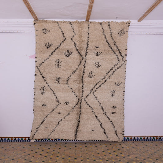 Handmade Beni Ourain Rug – Authentic Moroccan Wool Carpet – Geometric Berber Design – Minimalist & Boho Home Decor – Soft & Plush Area Rug