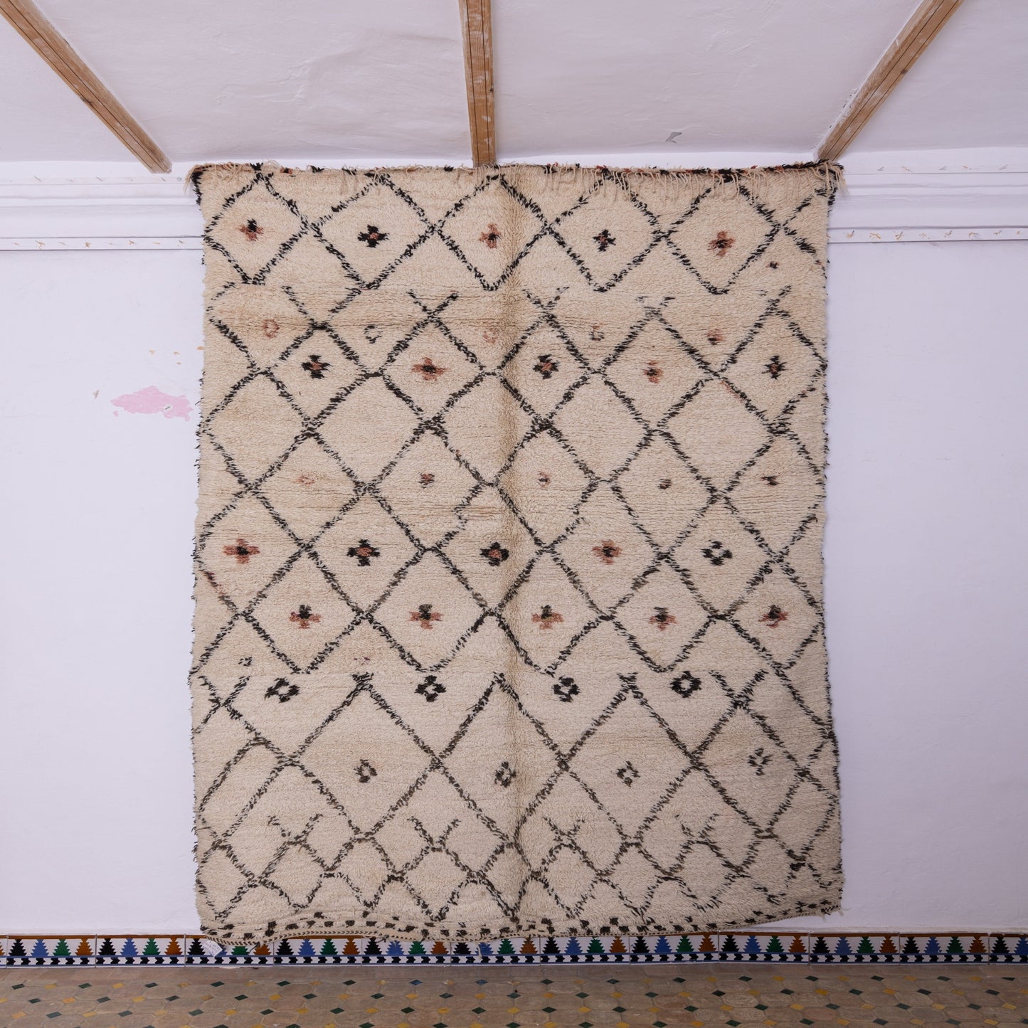 Vintage Moroccan Beni Ourain Rug – Handwoven Wool Berber Carpet – Diamond & Floral Tribal Motifs ; 10,33 ft / 6,56 ft