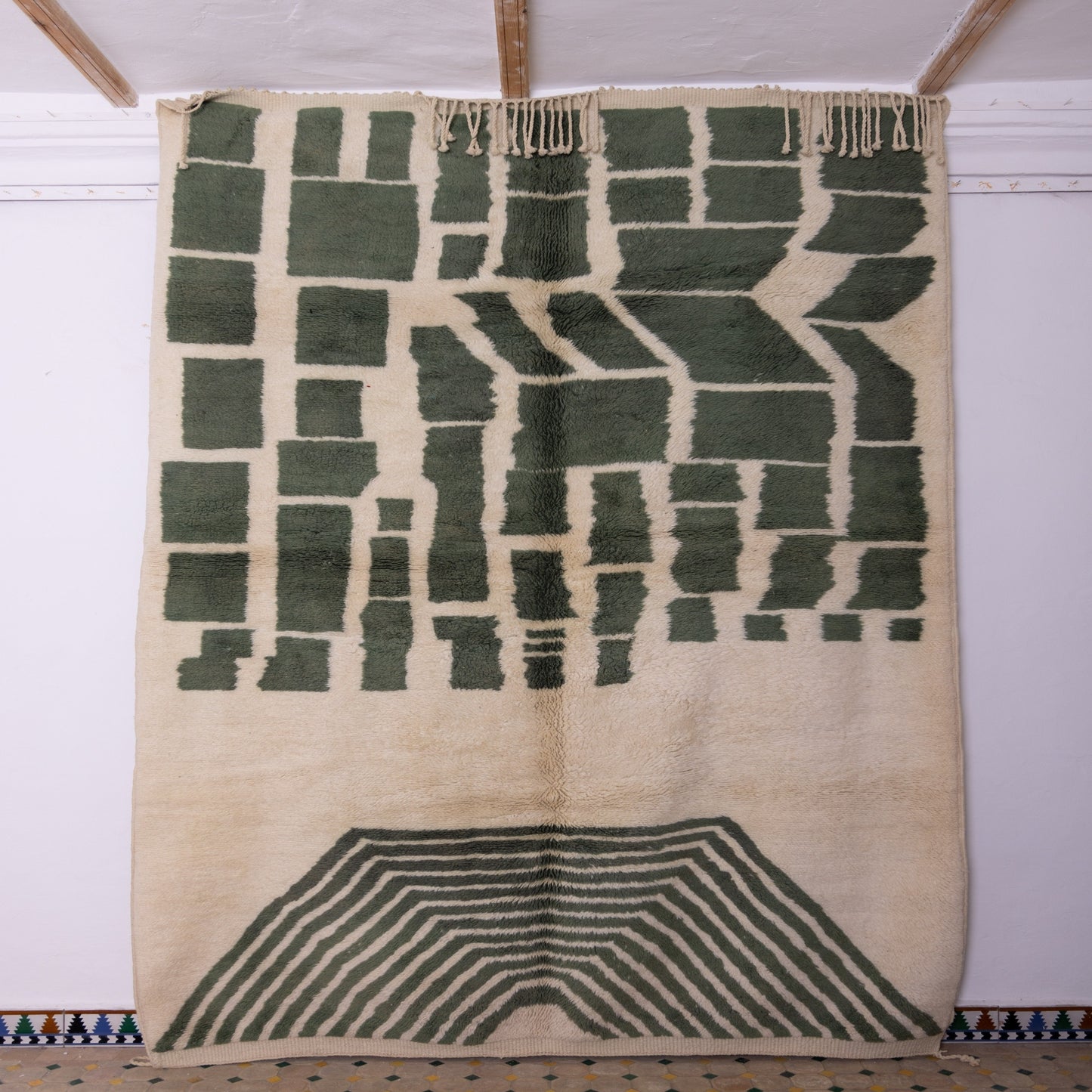 Handmade Mrirt Rug – 100% Wool Moroccan Berber Carpet – Green & Cream Abstract Geometric Wool Rug – Luxury Boho & Modern Home Decor
