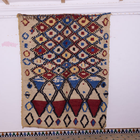 Mountain Echo” – Vintage Azilal Rug with Bold Diamond Motifs