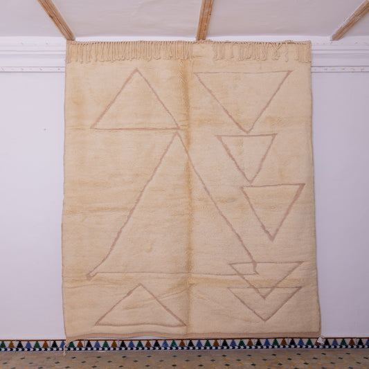 Handmade Mrirt Rug – 100% Wool Moroccan Berber Carpet – Cream & Beige Geometric Triangle Wool Rug – Luxury Minimalist & Modern Home Decor