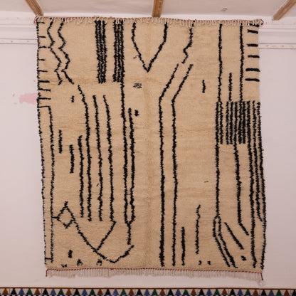 Modern Azilal Rug - Minimalist Moroccan Berber Carpet - 80% Wool 20% Cotton - Neutral Abstract Lines