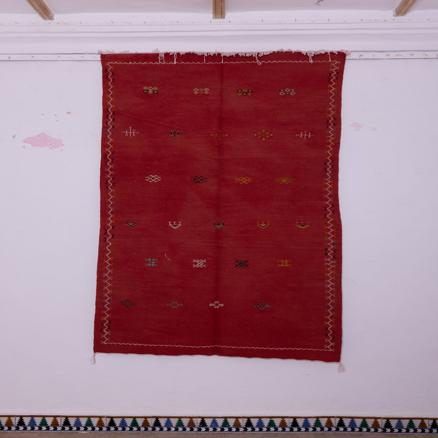Handwoven Moroccan Akhnif Rug – Rich Red Berber Wool & Cotton Carpet