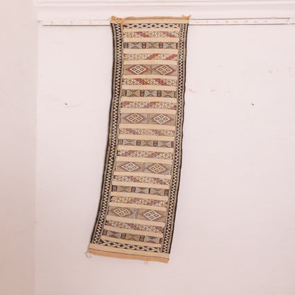 Ivory Tribal Wool Corridor Runner - Subtle Geometric Berber Elegance