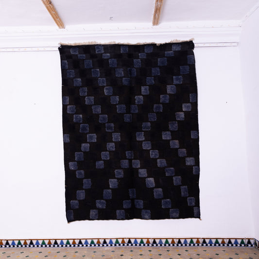 Handwoven Taznakht Moroccan Rug – 100% Wool Black & Deep Blue Geometric Pattern – Authentic Berber Artisan Craft – Bold Minimalist Design