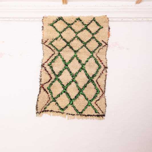 Vintage Moroccan Corridor Runner Rug - Handwoven Wool Hallway Carpet with Green Diamond Pattern - Tribal Berber Narrow Rug