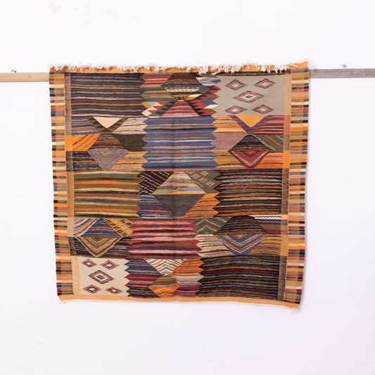Handwoven Moroccan Akhnif Rug – Authentic Berber Wool Carpet