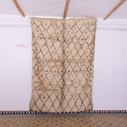 Vintage Beni Ourain Moroccan Rug – Handwoven Berber Wool Carpet ; 10,50 ft / 5,41 ft