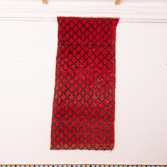 Handwoven Vintage Moroccan Corridor Rug - 80% Wool, 20% Cotton - Unique Boho Runner - Traditional Berber Tribal Design - Durable and Eco-Friendly