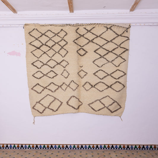 Authentic Moroccan Beni Ourain Rug – Handwoven Wool Berber Carpet – Unique Diamond Motif