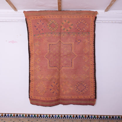 Vintage Moroccan Rehamna Rug – Handmade Berber Wool Carpet with Fiery Red & Orange Tones ; 9,51 ft / 4,92 ft