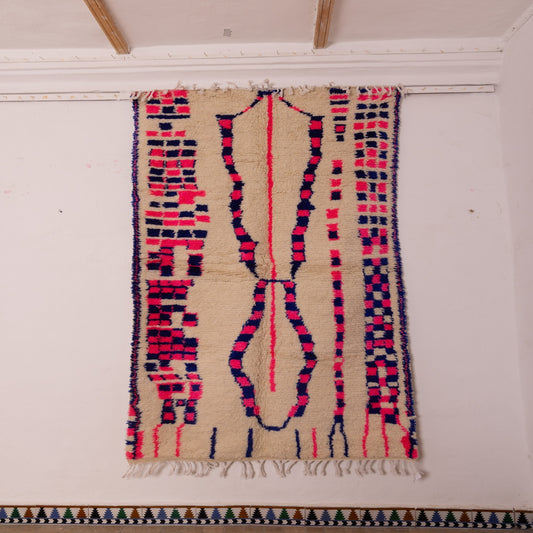 Colorful Modern Azilal Rug - Abstract Berber Handwoven Carpet - 80% Wool 20% Cotton - Hot Pink & Navy Tribal Art Rug - Moroccan Wall Decor