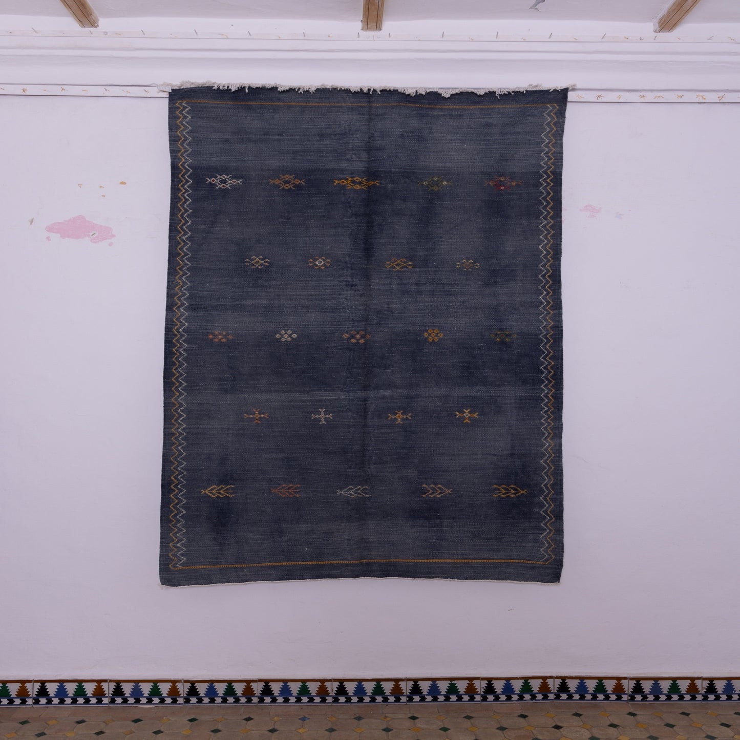Handwoven Moroccan Akhnif Rug – Deep Indigo Berber Wool & Cotton Carpet