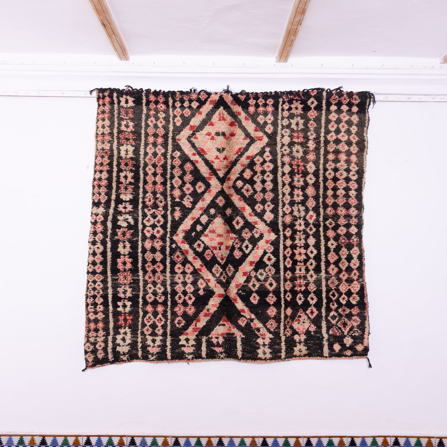 Vintage Beni Mguild Zayane Rug – Handwoven Moroccan Wool Carpet