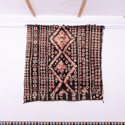 Vintage Beni Mguild Zayane Rug – Handwoven Moroccan Wool Carpet