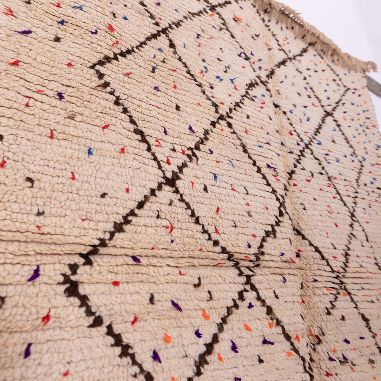 Vintage Azilal Rug with Diamond Lattice & Confetti Accents - Handwoven Wool Moroccan Carpet - Minimal Boho Style