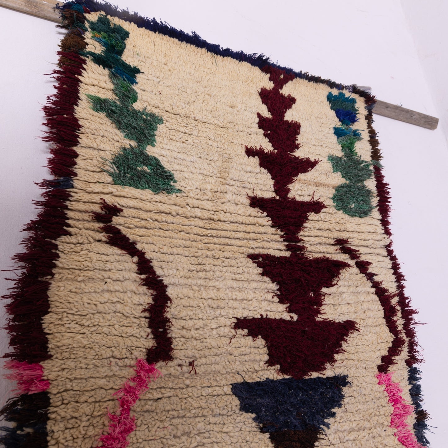 Totem Trail  – Vintage Azilal Rug with Tribal Symbol Spine