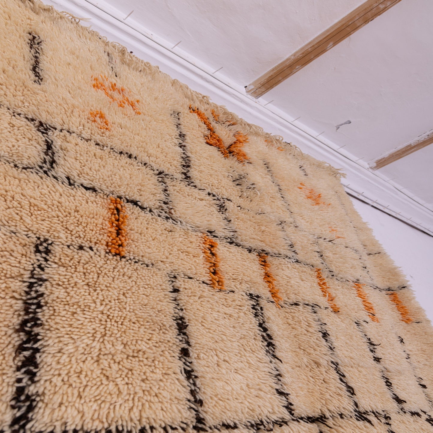 Vintage Moroccan Wedding Rug – Handmade Wool Berber Marriage Carpet – Symbolic Bridal Tapestry ; 7,55 ft / 5,58 ft