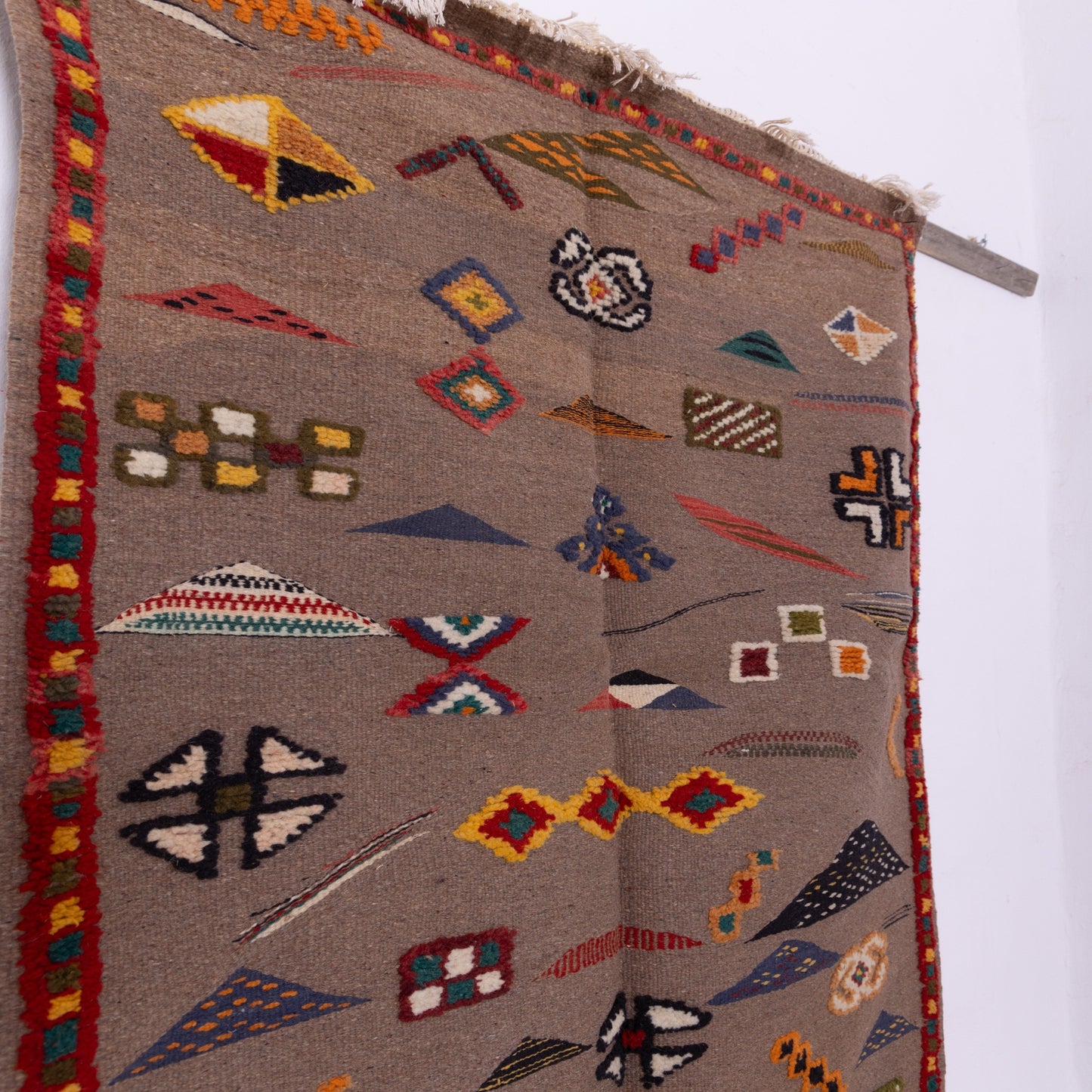 Handwoven Moroccan Akhnif Rug – Unique Berber Wool & Cotton Carpet