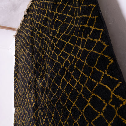 Handmade Mrirt Rug – 100% Wool Moroccan Berber Carpet – Black & Gold Geometric Wool Rug – Luxury Modern & Boho Home Decor