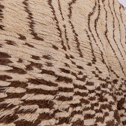 Authentic Moroccan Azilal Rug | Unique Handwoven Berber Wool Carpet | Abstract Tribal Design ; 9,84 ft / 6,07 ft