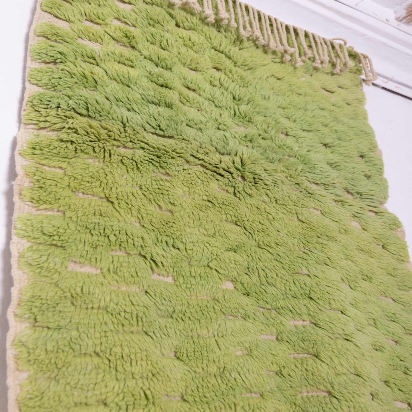 Handwoven Moroccan Wool Rug – Vibrant Green Boucherouite – Unique Artisan Boho Rug – Eco-Friendly Wool Carpet
