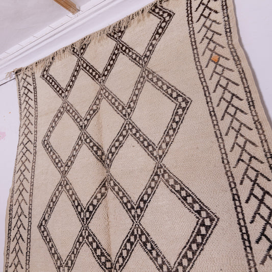 Handmade Moroccan Beni Ourain Rug – Authentic Wool Berber Carpet – Geometric Diamond Design – Minimalist & Boho Home Decor