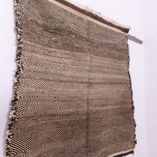 Handwoven Moroccan Akhnif Rug – Elegant Black & Ivory Berber Wool Weave