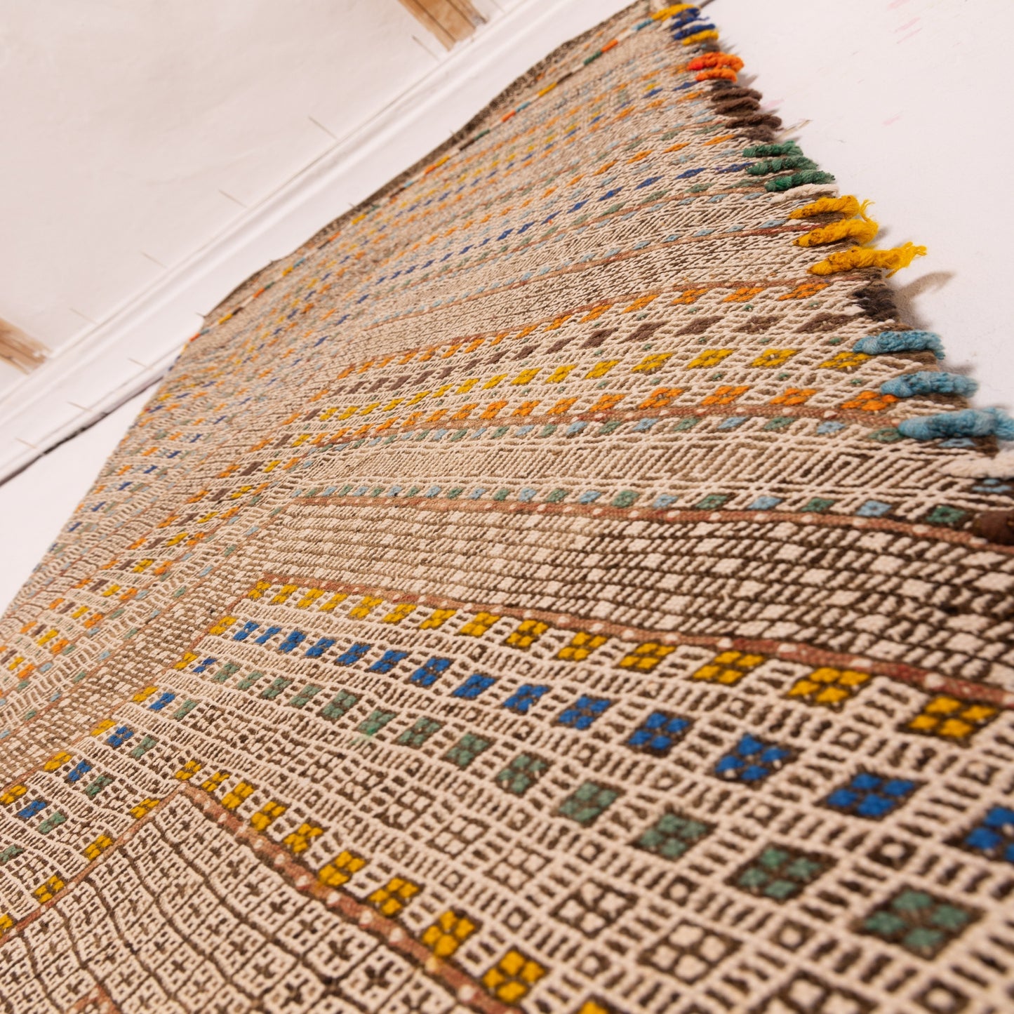 Moroccan Handmade Corridor Runner - Chevron Tribal Design - 100% Wool