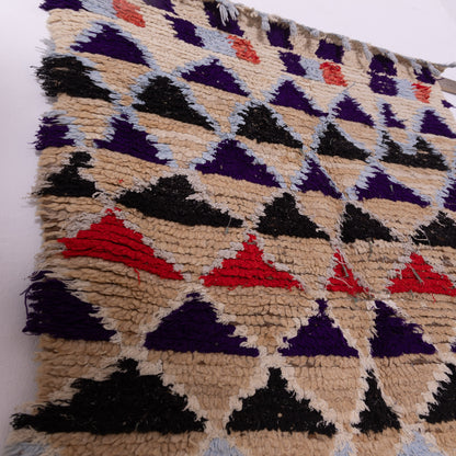 Nomad Peaks – Vintage Moroccan azilale Rug with Tribal Triangles and Fringed Edge