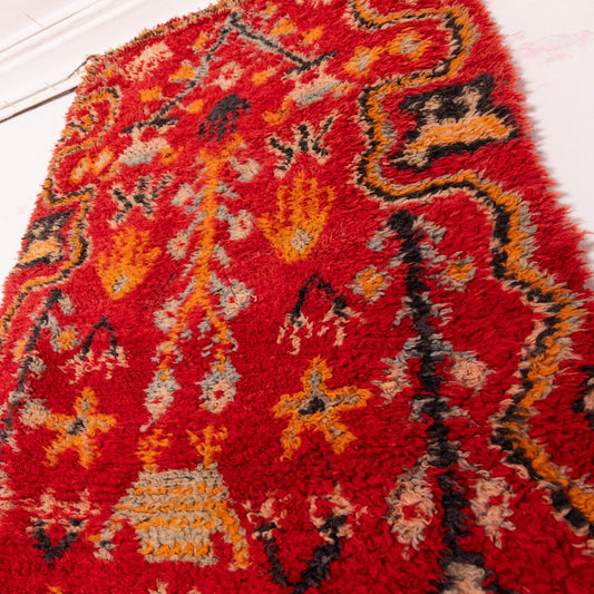 Authentic Moroccan Corridor Rug - 80% Wool & 20% Cotton - Handwoven Vintage Berber Rug - Perfect for Hallways & Entryways