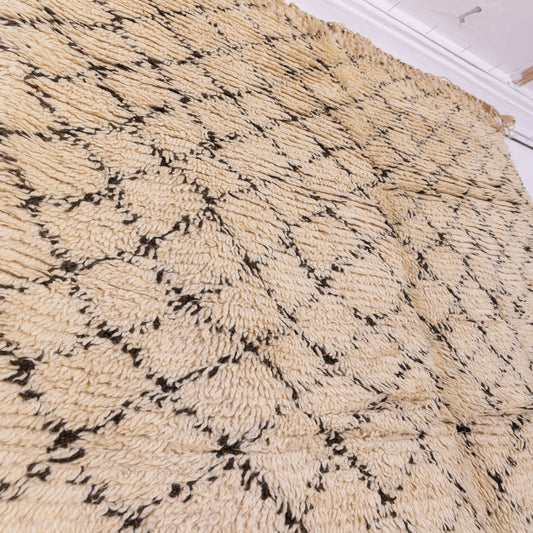 Handwoven Vintage Beni Ourain Rug – Moroccan Wool Berber Carpet