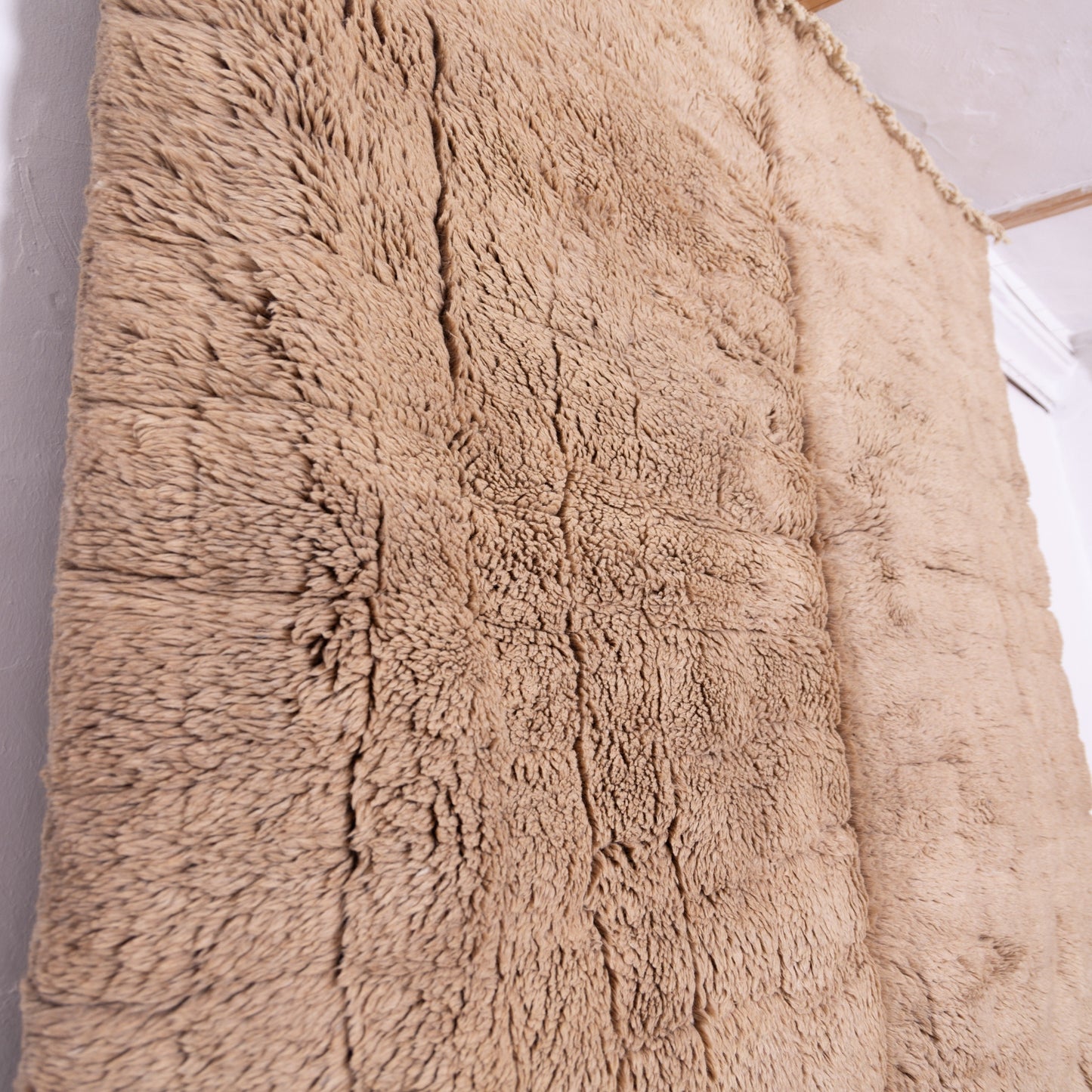 Handmade Mrirt Rug – 100% Wool Moroccan Berber Carpet – Soft Beige Textured Wool Rug – Luxury Minimalist & Boho Home Decor