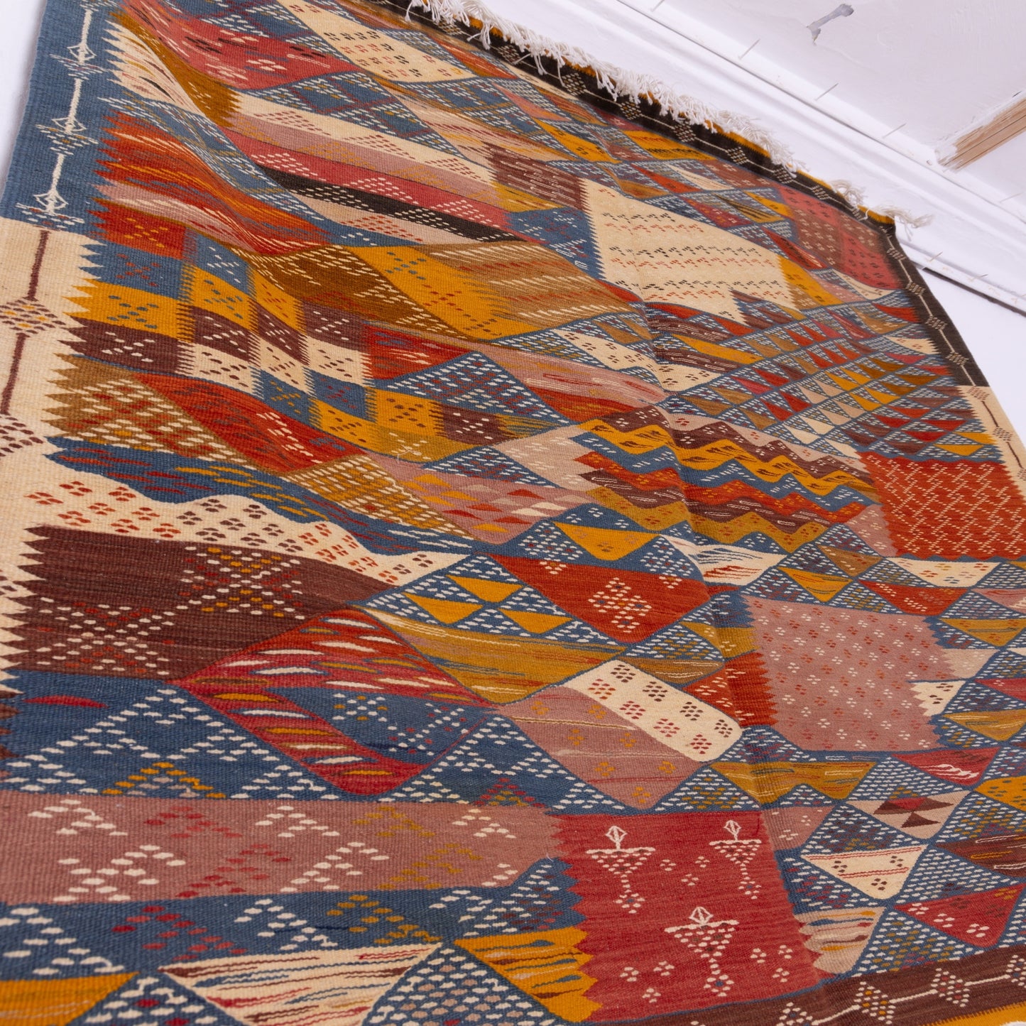 Handwoven Moroccan Akhnif Rug – Intricate Berber Wool & Cotton Carpet