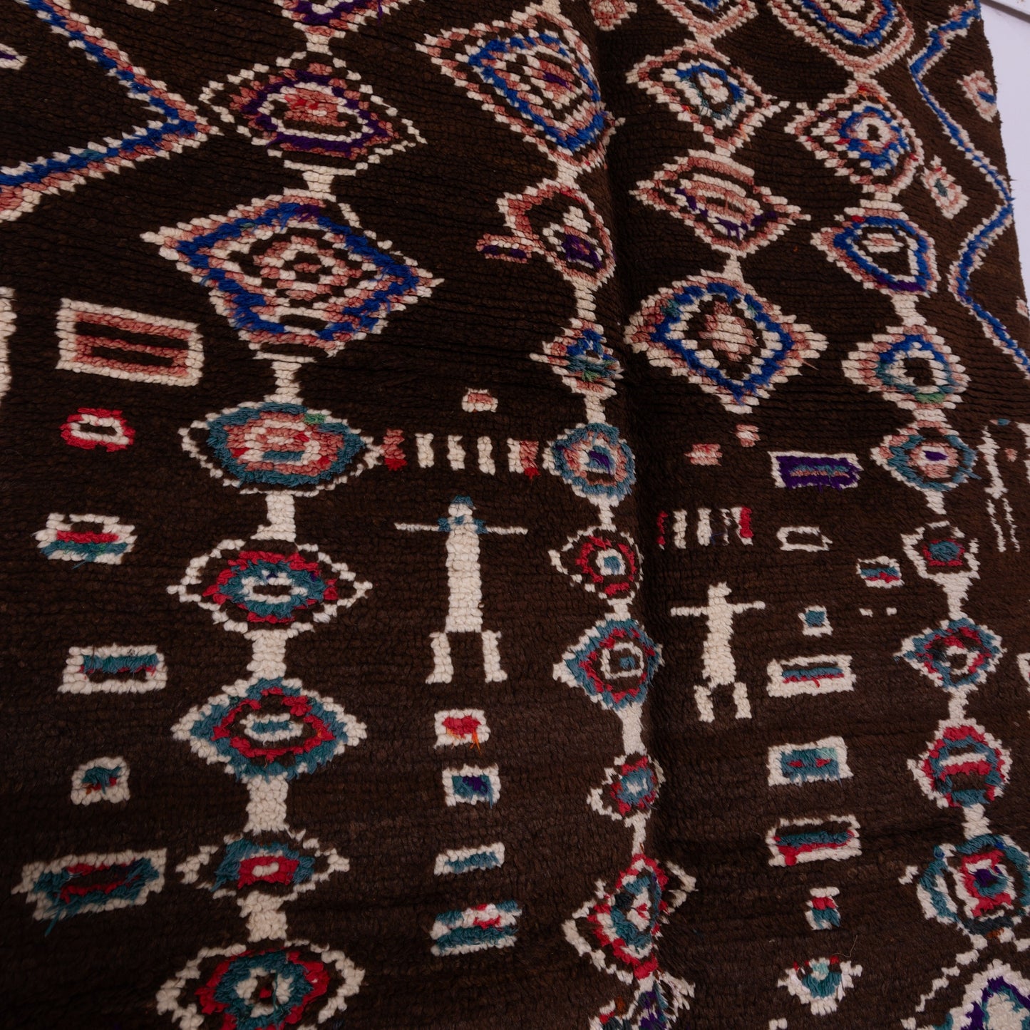 Vintage Moroccan Rehamna Rug – Handwoven Tribal Wool Carpet with Bold Geometric Motifs ; 9,19 ft / 4,92 ft