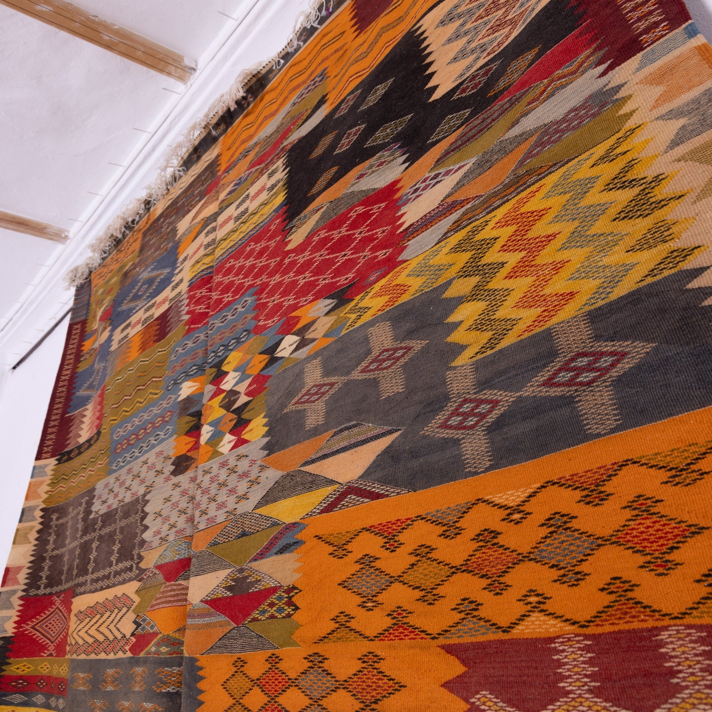 Handwoven Moroccan Akhnif Rug – Vibrant Berber Geometric Wool & Cotton Carpet