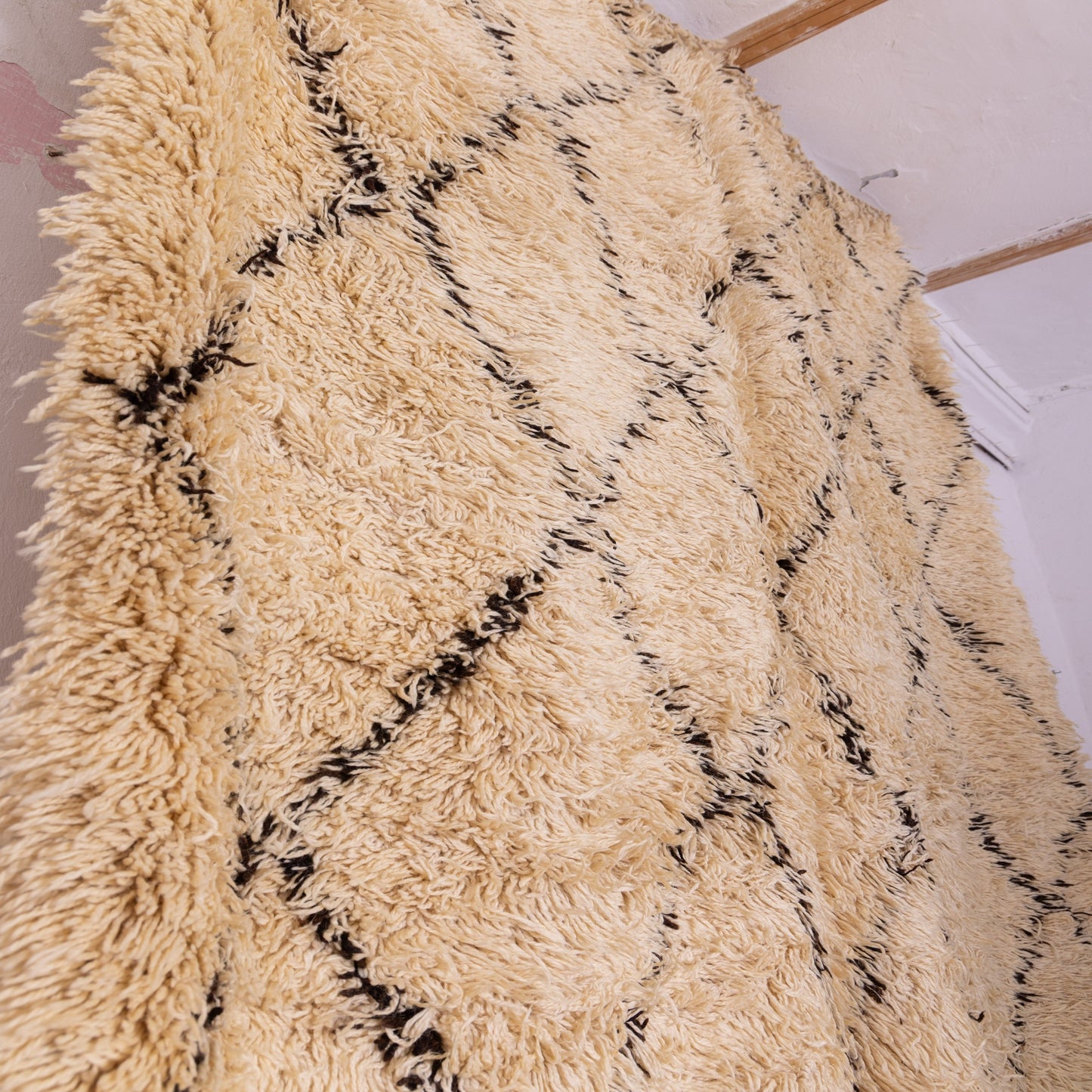 Authentic Moroccan Beni Ourain Rug | Handwoven Wool Carpet with Plush Texture ;  13,12 ft  /  6,89 ft