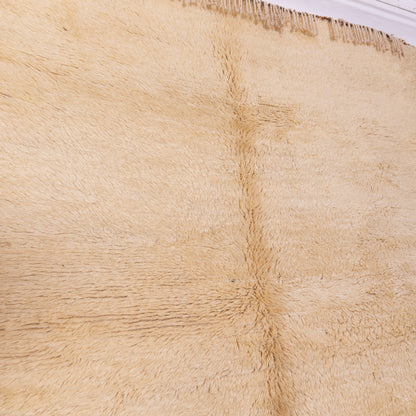 Minimalist Moroccan Beni Ourain Rug | Handwoven Wool Berber Carpet in Soft Ivory ;  8,86 ft / 6,23 ft