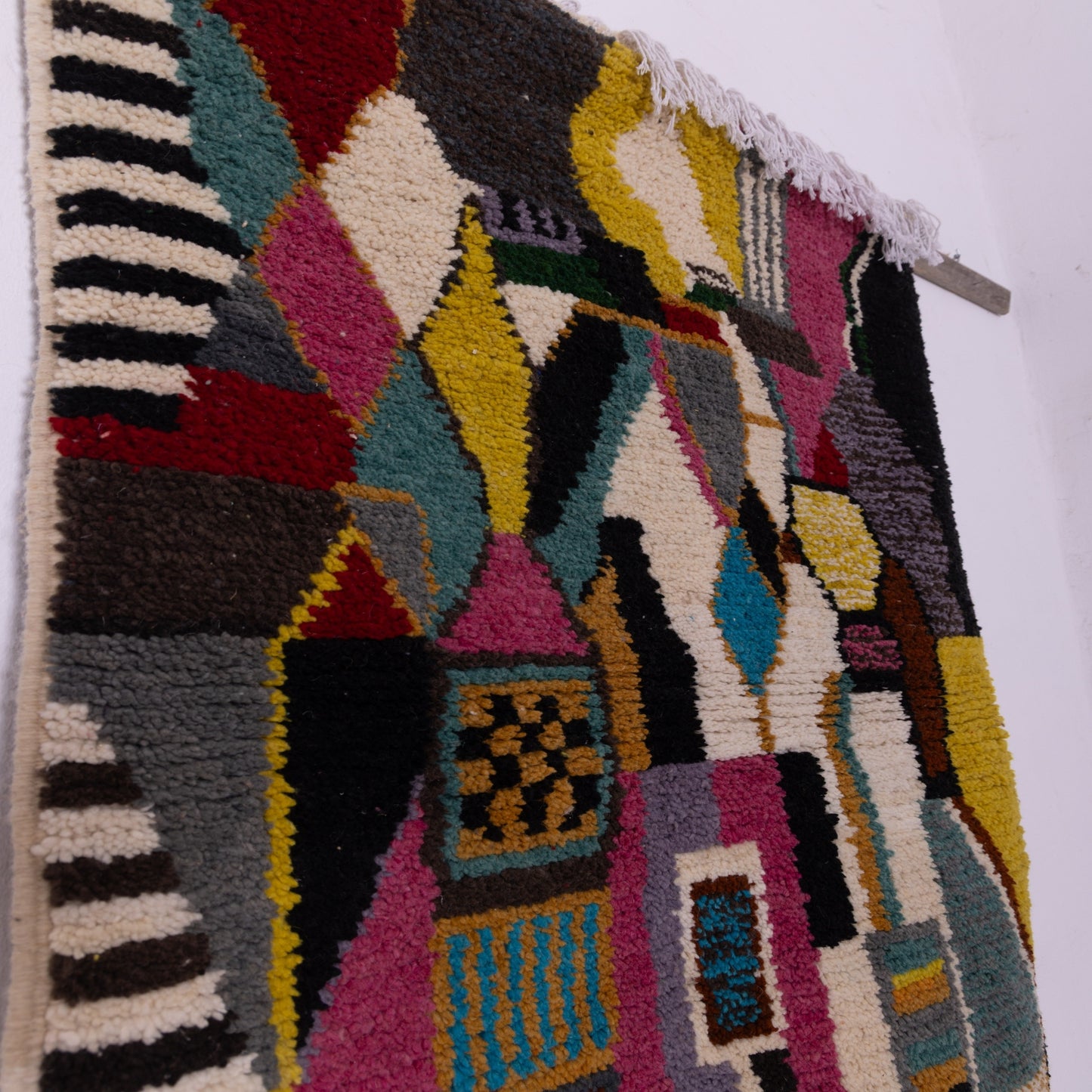 Handmade Moroccan Boujad Rug – Abstract Berber Wool Carpet, Boho Chic Area Rug, Multi-Color Geometric Design