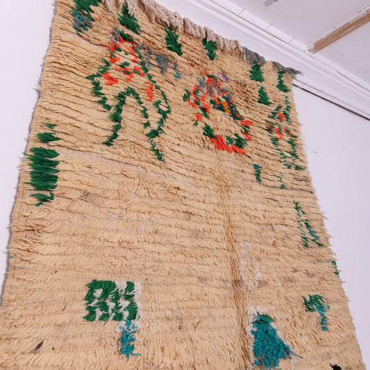 Handmade Vintage Moroccan Boucherouite Rug – Tribal Berber Shag Carpet – Bohemian Decor with Natural Wool & Colorful Accents