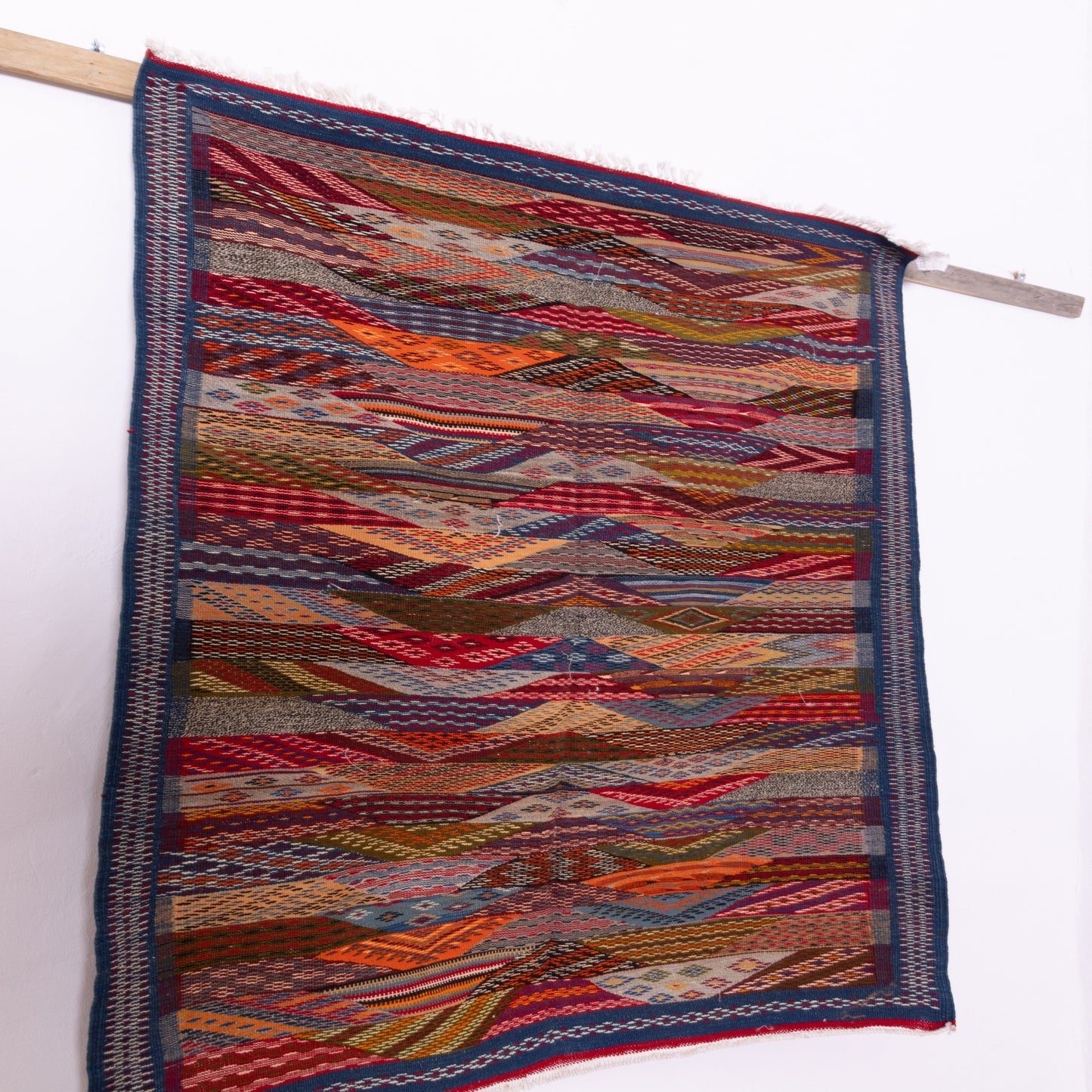 Handmade Moroccan Akhnif Rug – Authentic Berber Wool Carpet ; 5,25 ft / 3,77 ft