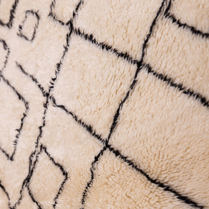 Authentic Mrirt Rug – Handmade Moroccan Wool Carpet – Minimalist Geometric Berber Rug – Luxury Soft & Thick Wool Area Rug