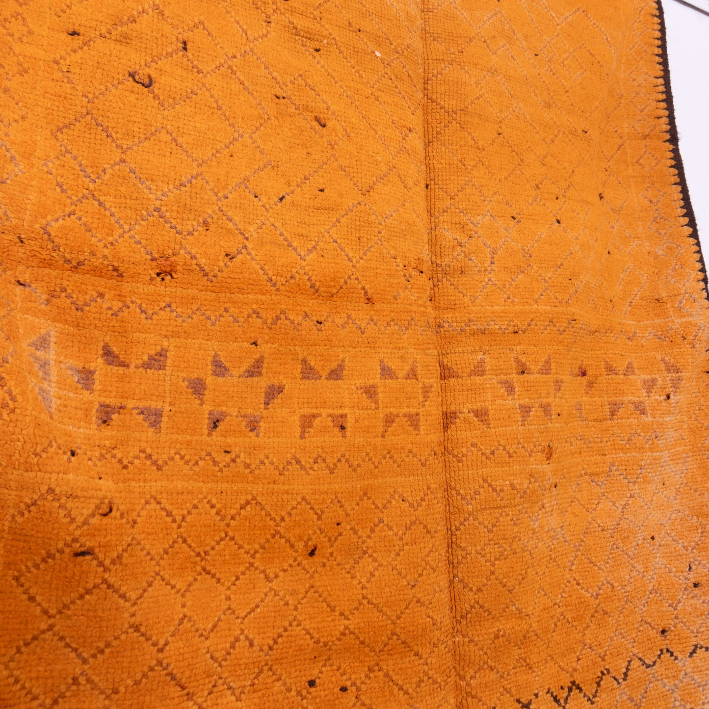 Vintage Moroccan Beni Mguild Zayane Rug - Handwoven Wool & Goat Wool Tribal Carpet - Golden Mustard Bohemian Rug ; 9,19 ft /  4,92 ft