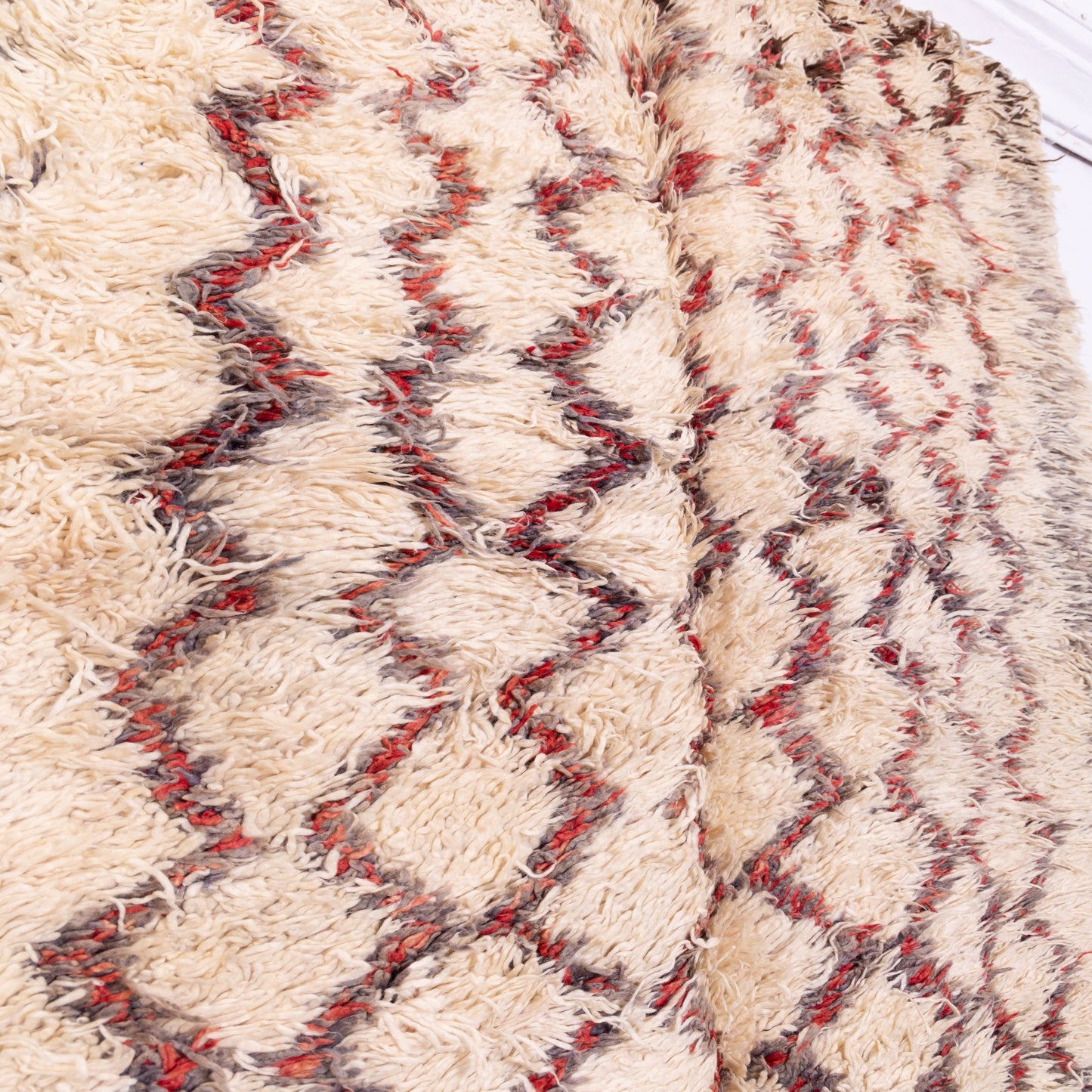 Vintage Moroccan Talsint Rug | Handwoven High-Pile Wool Carpet ; 9,19 ft /  5,91 ft