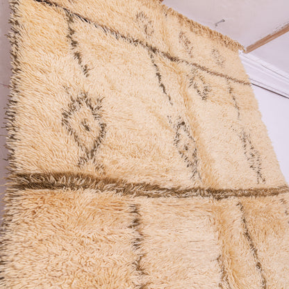 Handwoven Moroccan Beni Ourain Wool Rug – Authentic Berber Carpet ; 10,50 ft /  3,44 ft