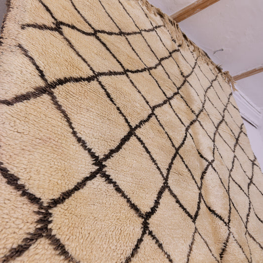 Vintage Moroccan Beni Ourain Rug – Handmade Wool Berber Carpet – Diamond Lattice Pattern – Cozy Bohemian Decor